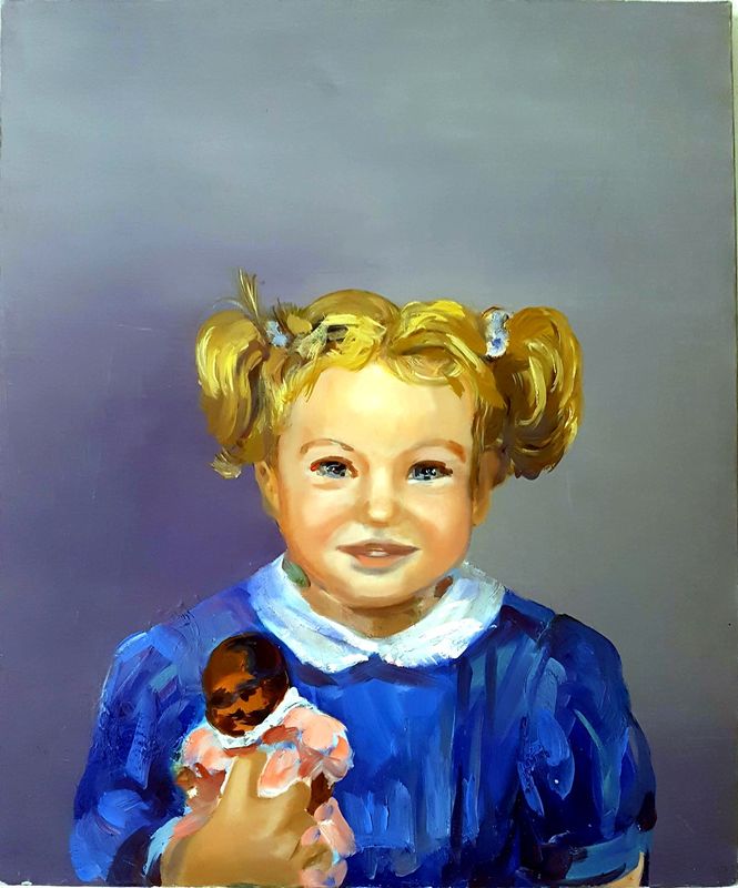 Fillette à la poupée